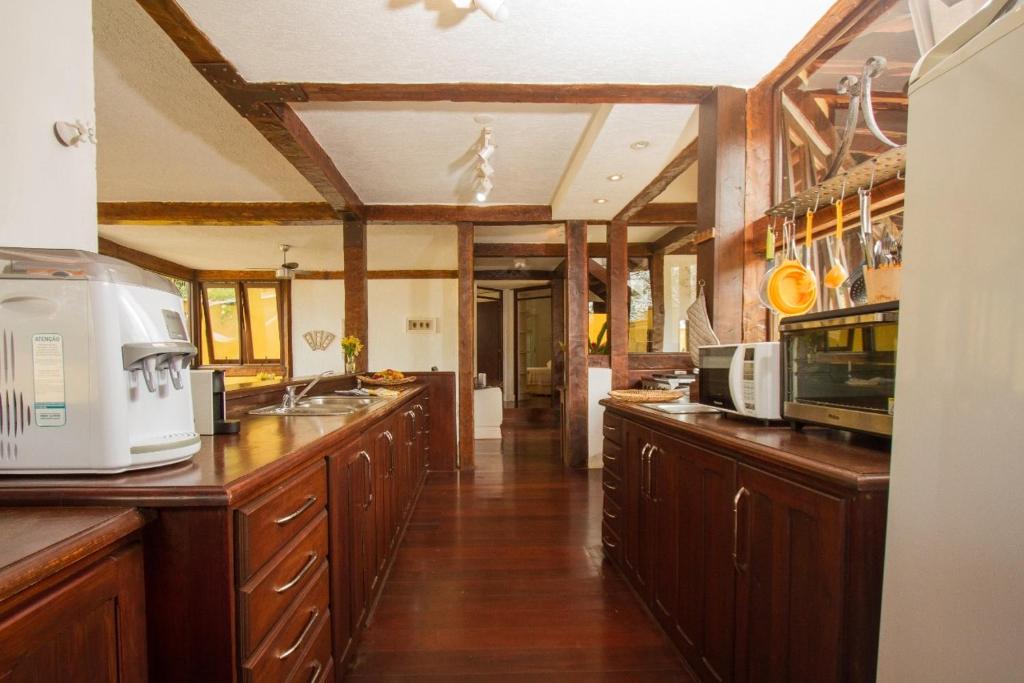  ZEISA Big House