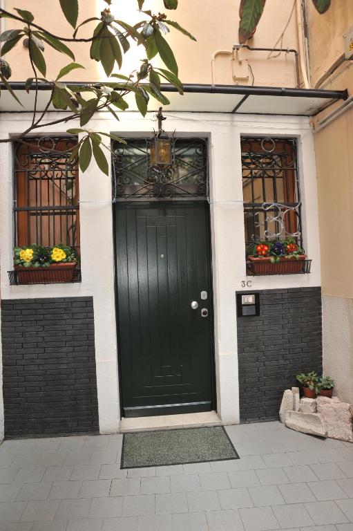 The facade or entrance of 3C B&B