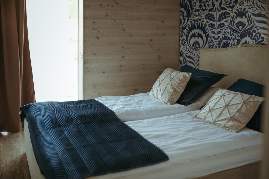 HT Houseboats - domki na wodzie - sauna, lake view - 2