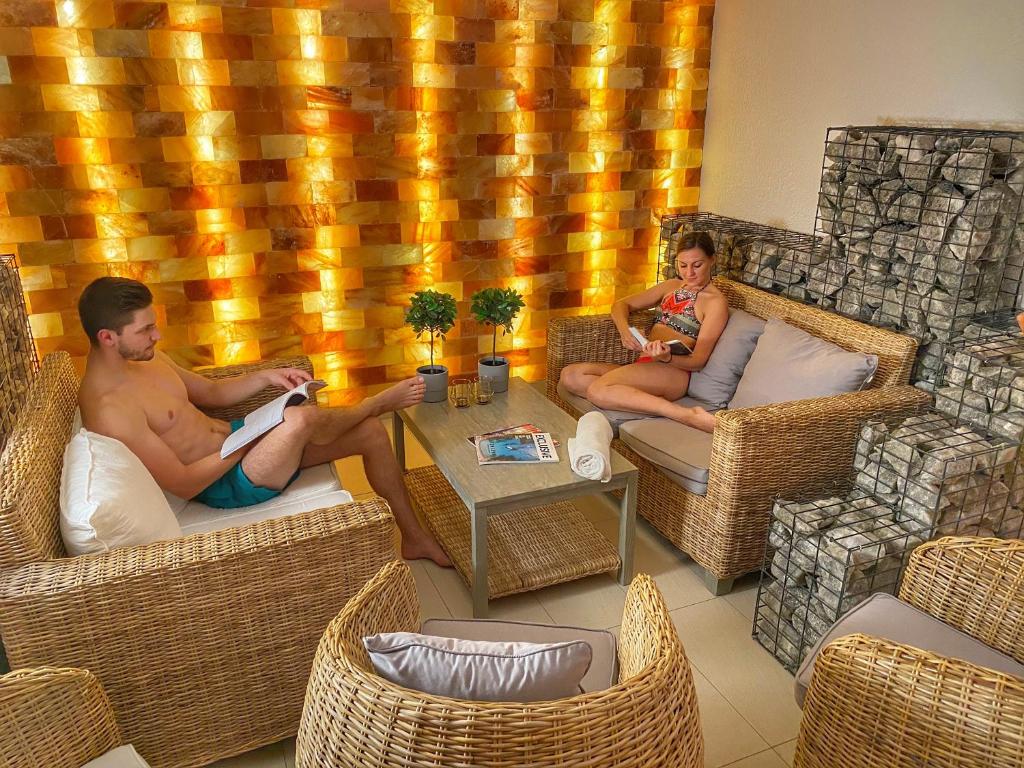 Imola Hotel Platán - Resim 35