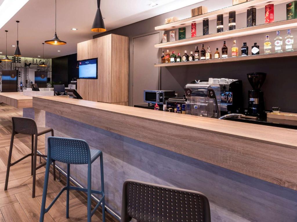 Lounge nebo bar v ubytování ibis Chia