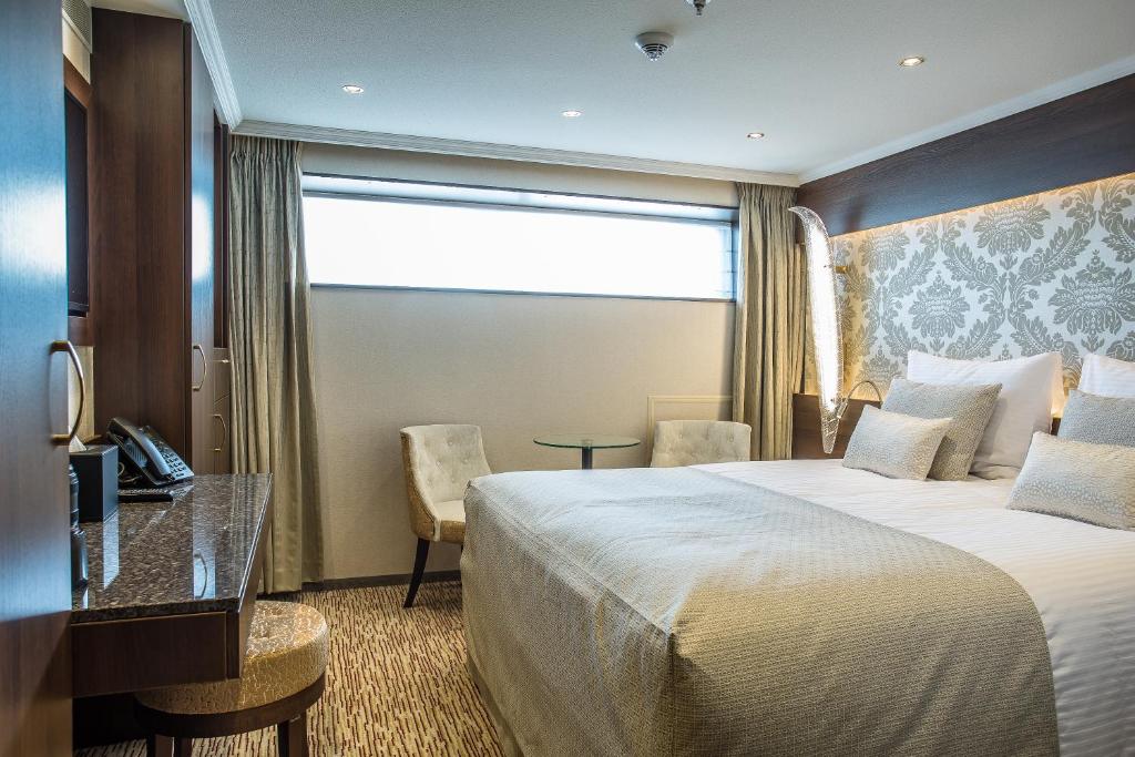 VIVA RIVERSIDE Altstadt Düsseldorf - Resim 41