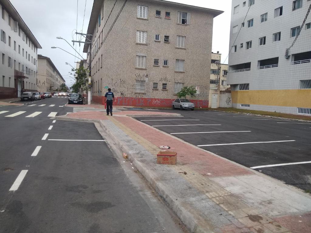  Apto kitnet Praia Grande Ocian 5 mim a pé da praia