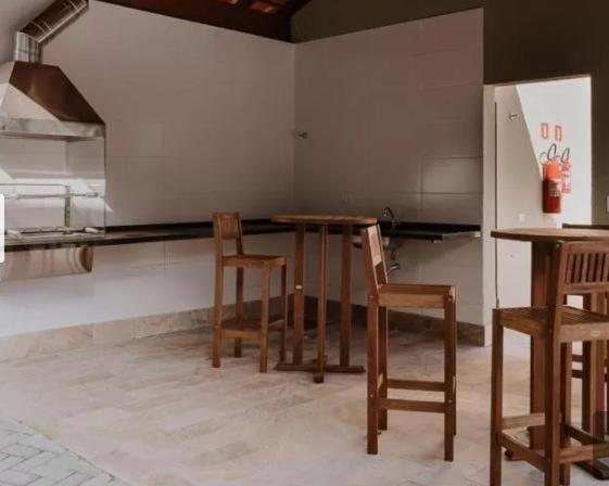  Apartamento novo para aluguel de temporada em Ubatuba Jardim das Palmeiras II Home Resort