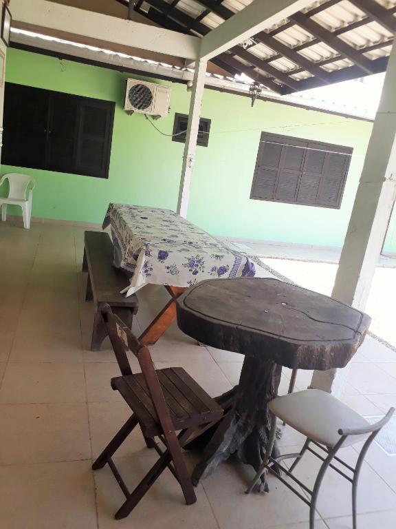  Apartamento em Residencial no Centro de Bombinhas - 1 Vaga de Garagem
