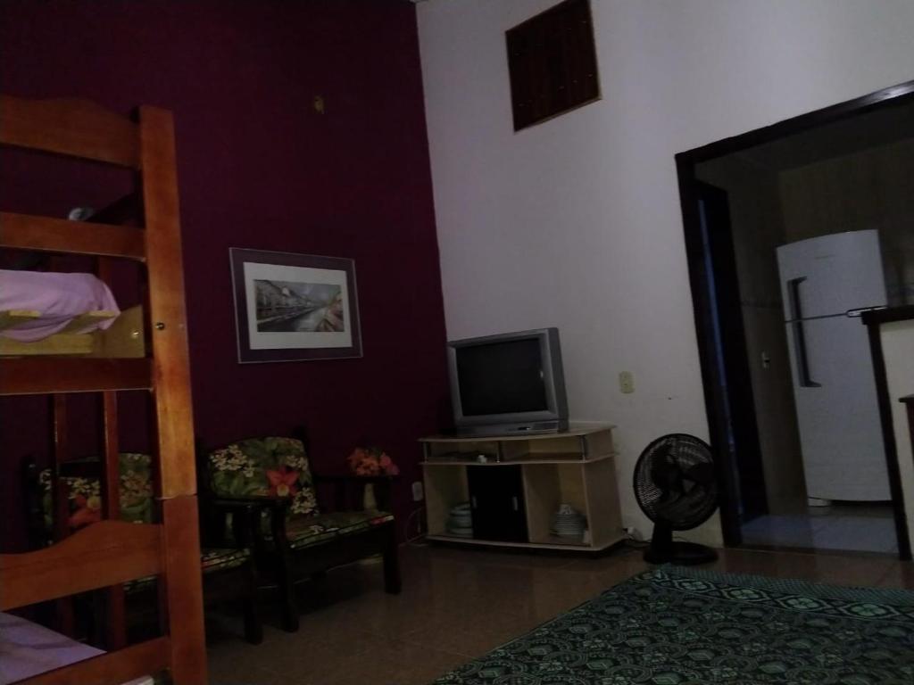  Kitnet 50 metros da praia de Geriba