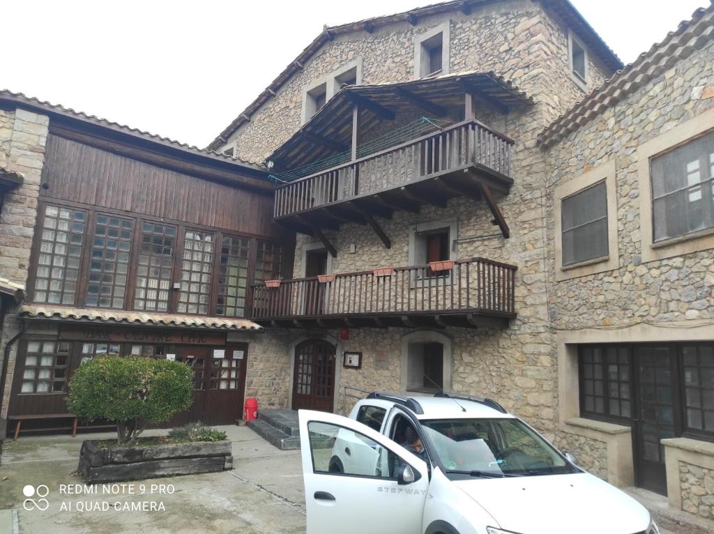 Alberg Can Cortina, Tuixen – Updated 2022 Prices