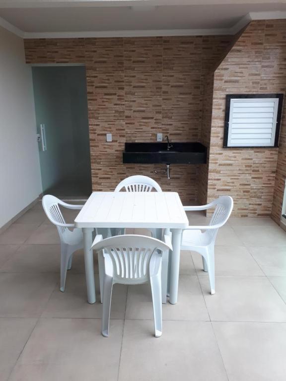  Cobertura praia dos Ingleses com terraço vista mar
