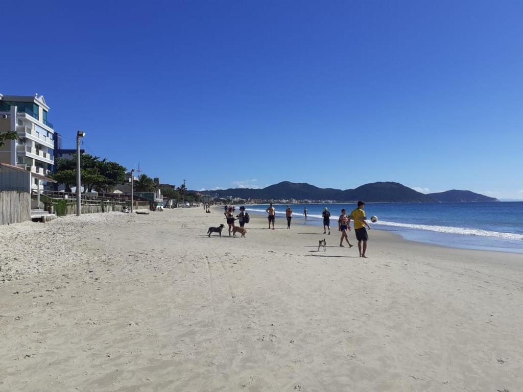  Cobertura praia dos Ingleses com terraço vista mar