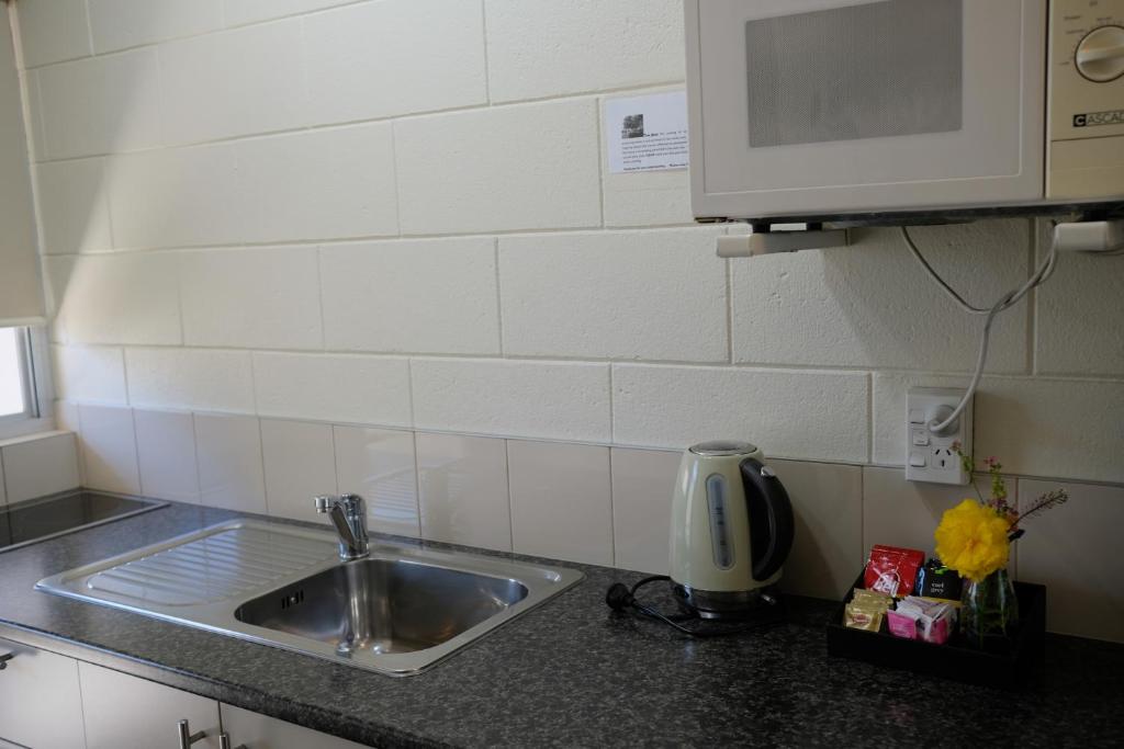 
Family Room (4 Adults)
