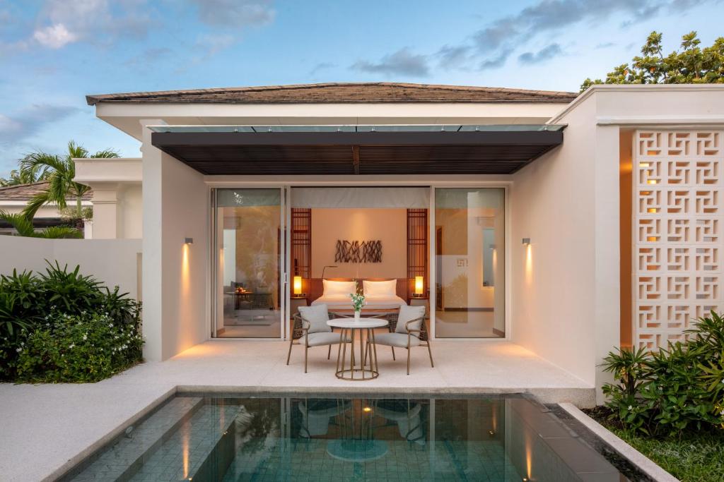 Pool Deluxe Villa