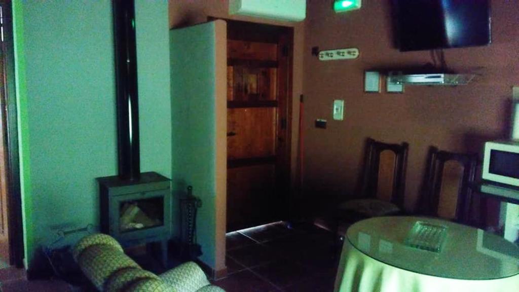 Studio with enclosed garden and wifi at Valencia de Alcantara ...