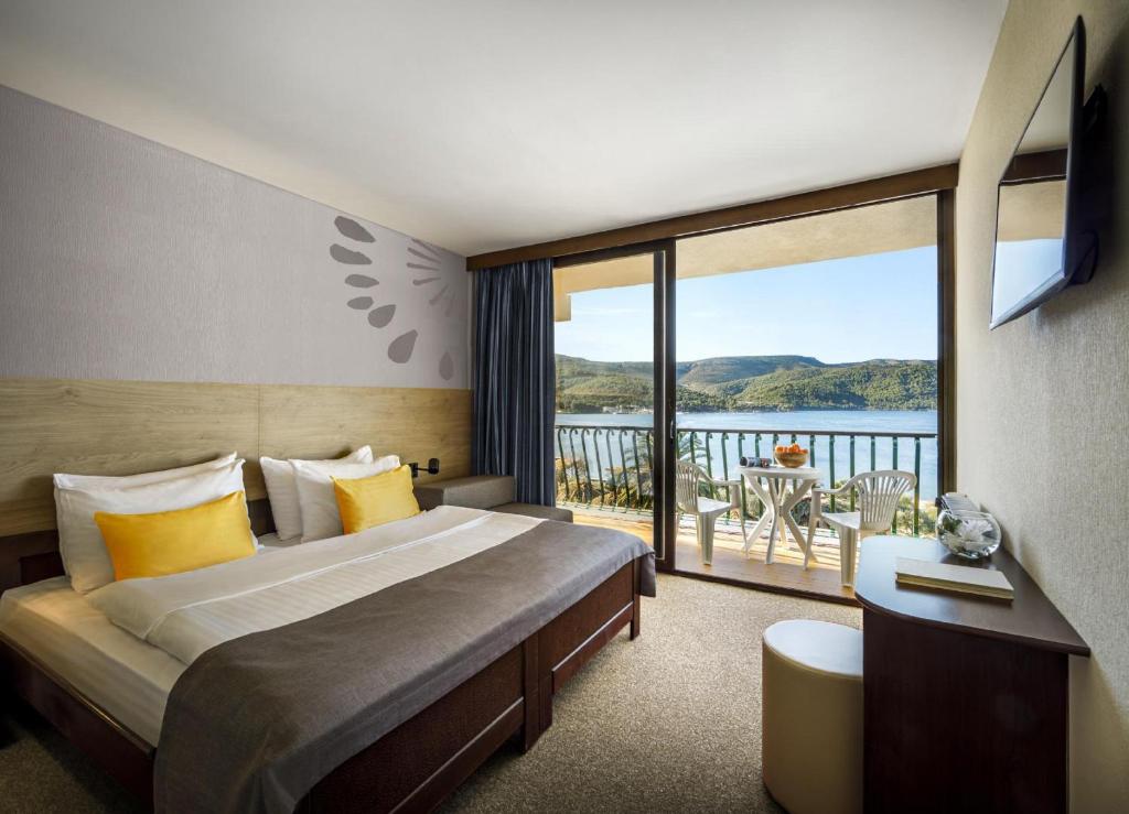 Příroda nedaleko hotelu