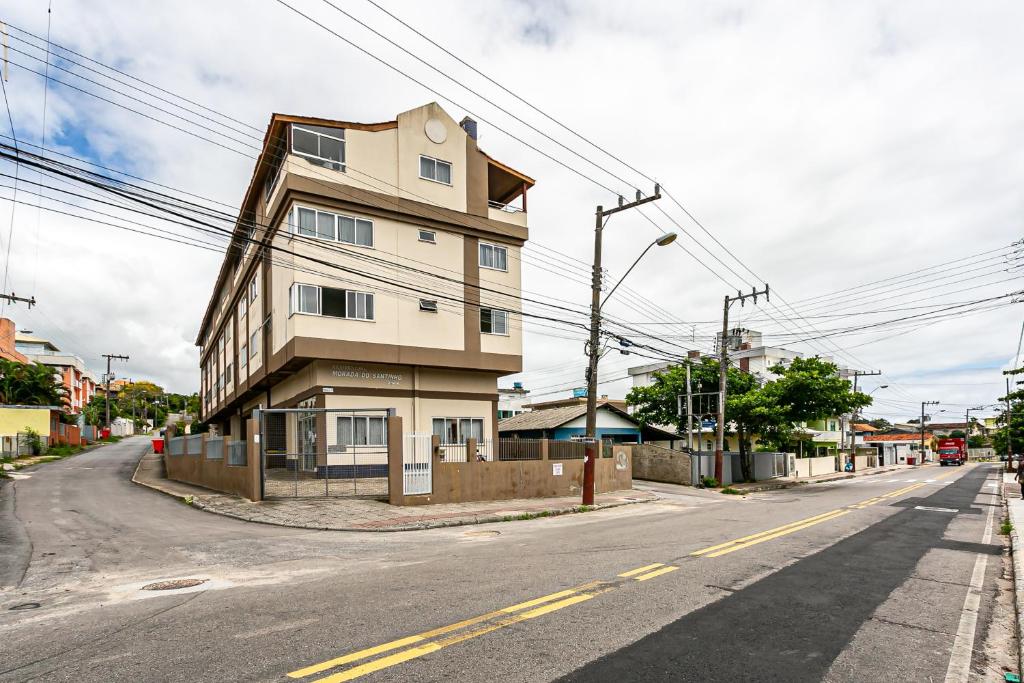  Amplo Duplex a 500m da Praia do Santinho MDS018