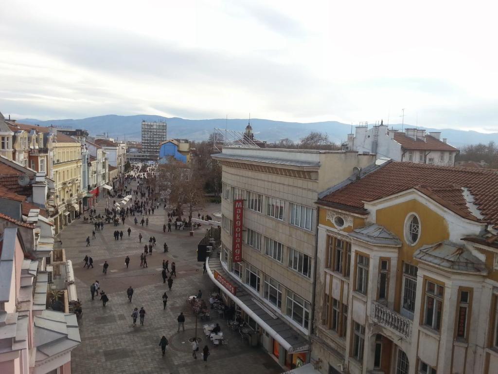 Nespecifikovaný výhled na destinaci Plovdiv nebo výhled na město při pohledu z hostelu
