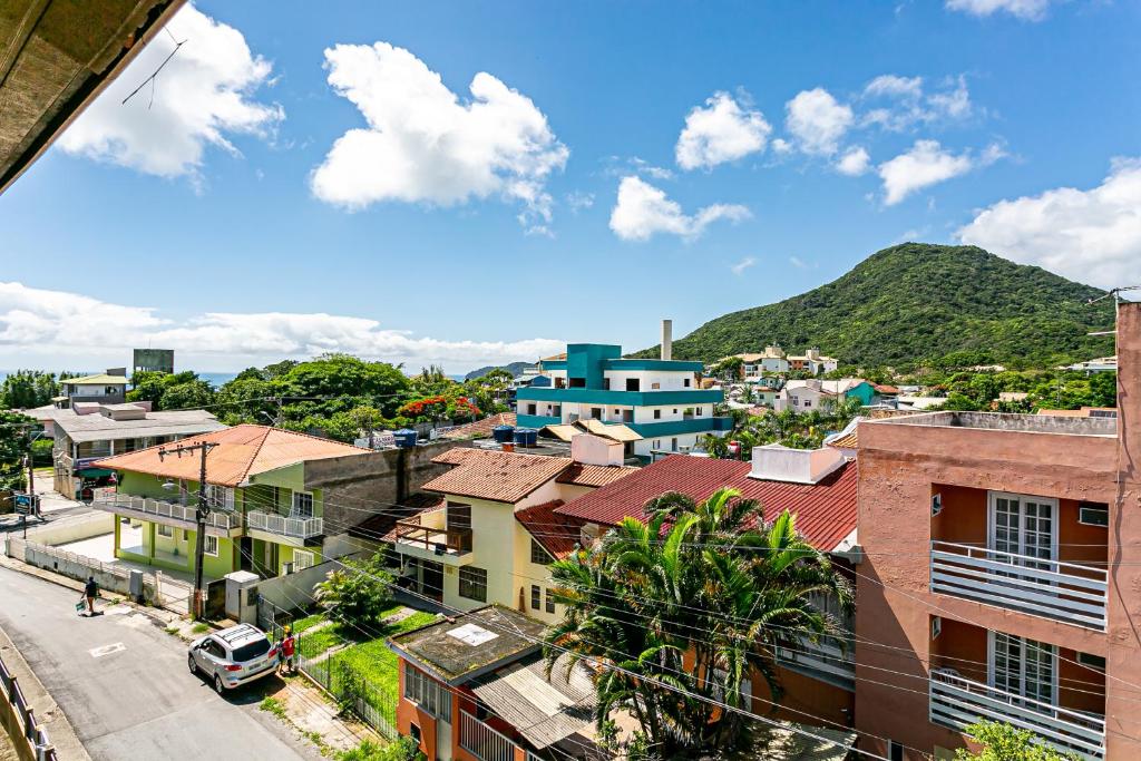  Amplo Duplex a 500m da Praia do Santinho MDS018