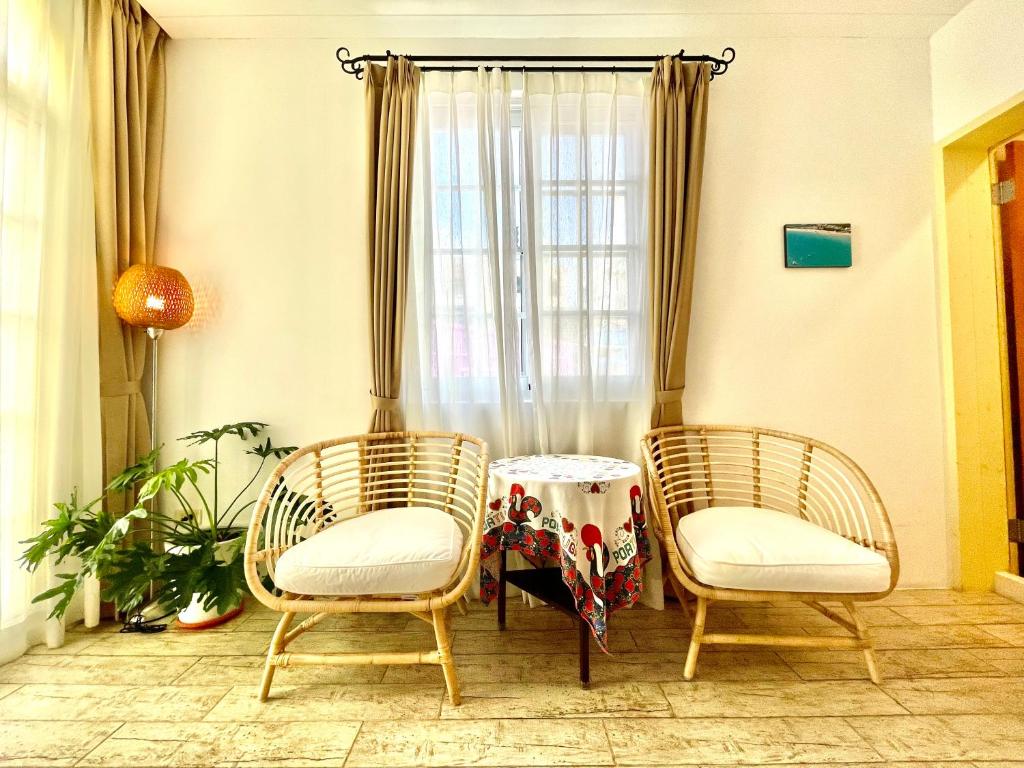 Posezení v ubytování SpoonDrift Hostal Kenting