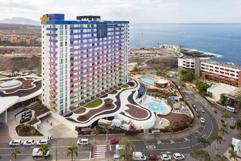 WELCOME TO PARADISE BEACH, Adeje – Updated 2022 Prices