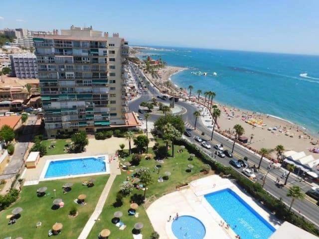 Relax this Fall on the BeachFront, Benalmádena – Updated 2022 ...
