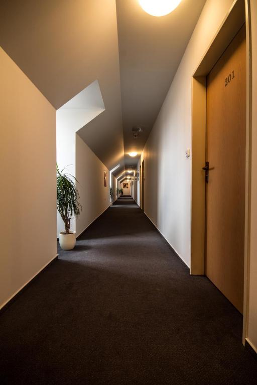 Hotel Maroli Mikulov - 3