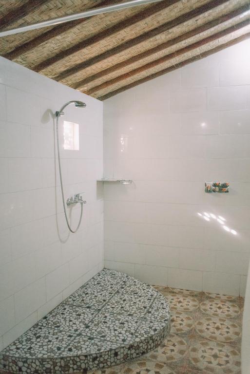 Mertasari Bungalows - 3