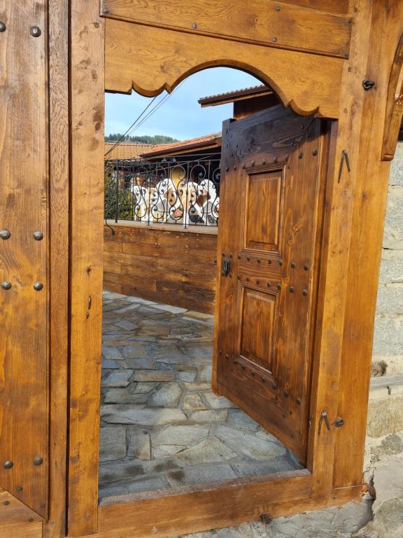 Fotografie z fotogalerie ubytování Guest House Zlatniyat Telets v destinaci Koprivštica