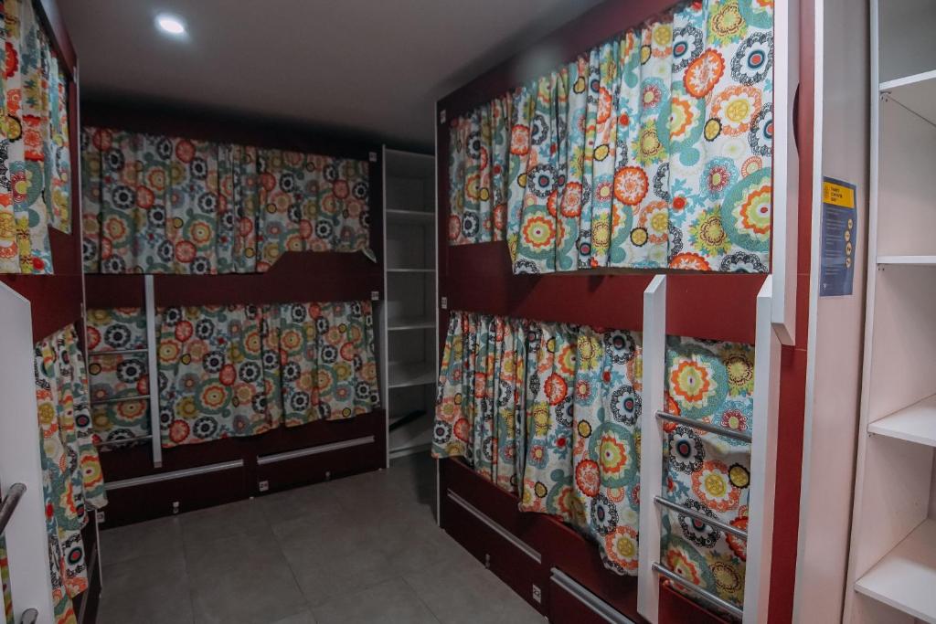 Foto da galeria de Bonabrigo Hostel & Suítes em Balneário Camboriú