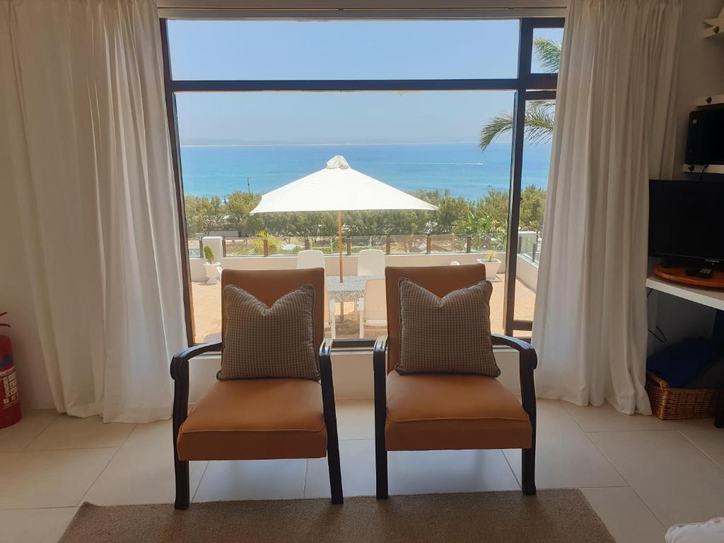 59 LongSantos - Image 30