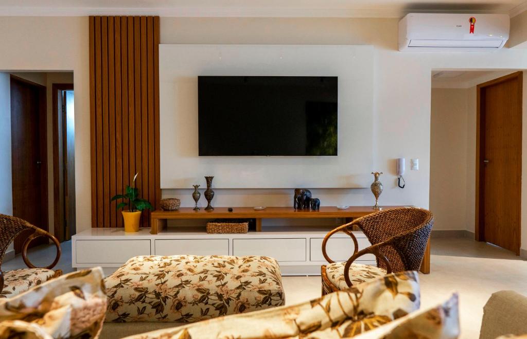  Apartamento de frente para o mar no itagua 03