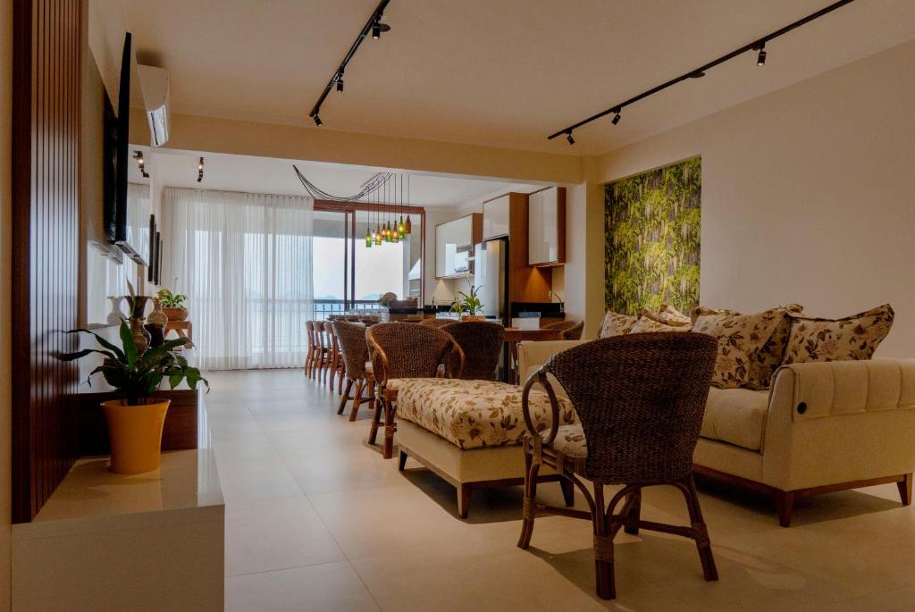  Apartamento de frente para o mar no itagua 03