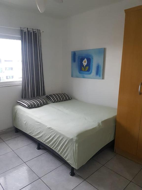  Apartamento em Cabo Frio a 500 metros da praia