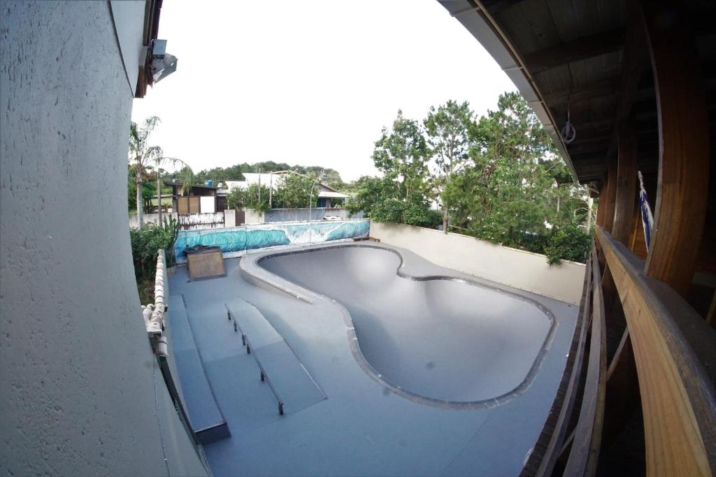  Surf Skate Konig House