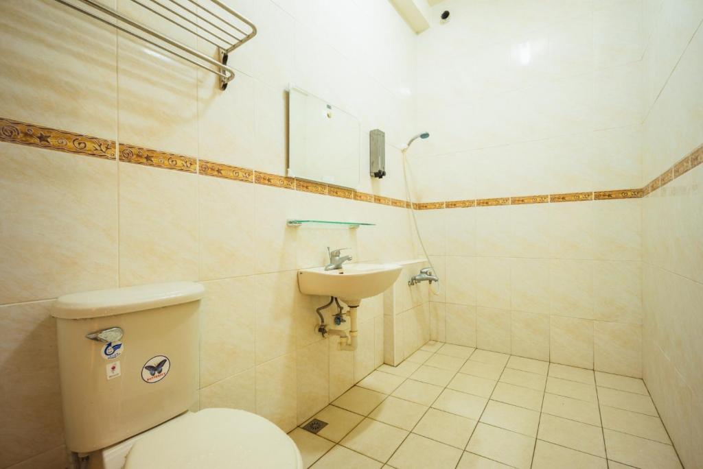 Train Hostel - Viervoudige Kamer Met Eigen Badkamer