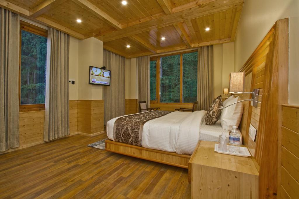 The Holiday Villa Resorts & Spa - Standard Double Room