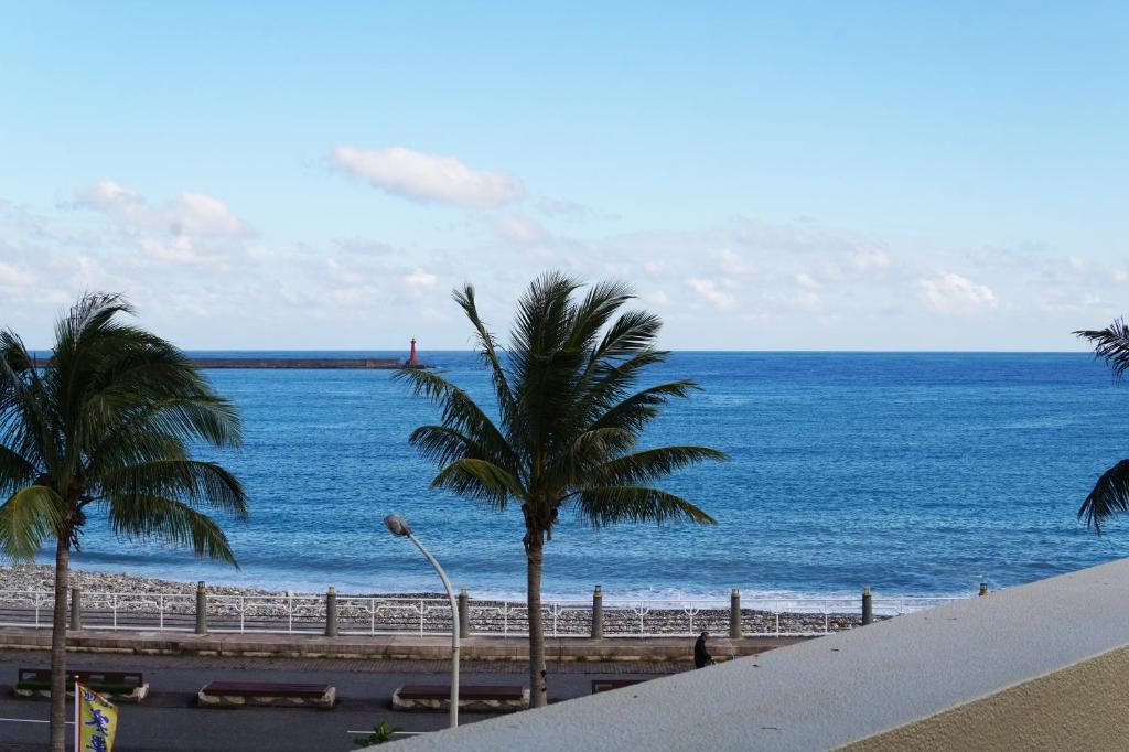 &#x6D77;&#x666F;&#x6216;&#x5F9E;&#x6C11;&#x5BBF;&#x62CD;&#x7684;&#x6D77;&#x666F;