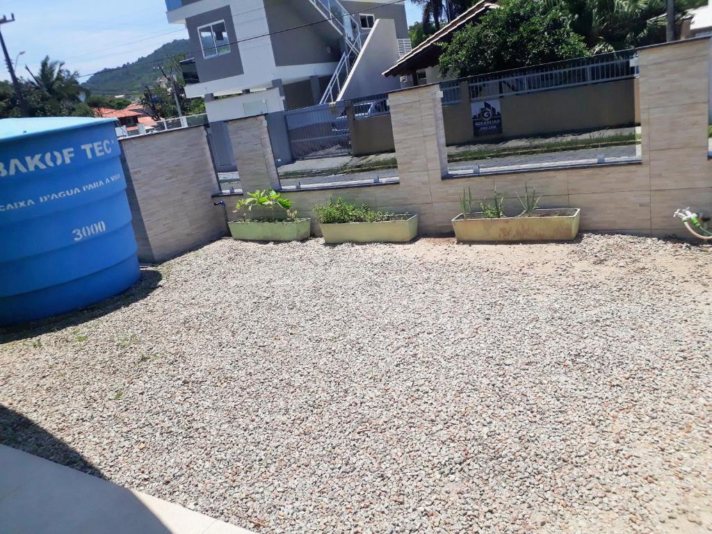  Apartamento em Residencial no Centro de Bombinhas - 1 Vaga de Garagem