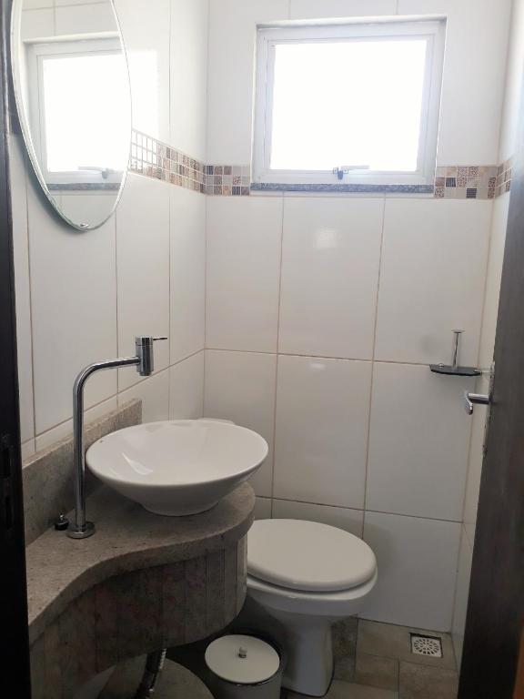  Apartamento em Residencial no Centro de Bombinhas - 1 Vaga de Garagem