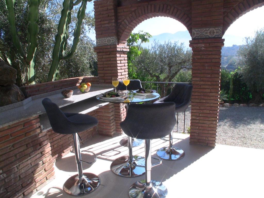 Garden Apartment, Cortijo Fruitful Hills - Two-Bedroom Apartment