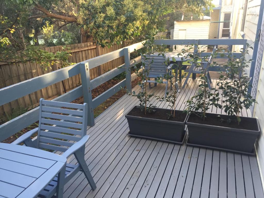 
A balcony or terrace at Point Lonsdale Guest House
