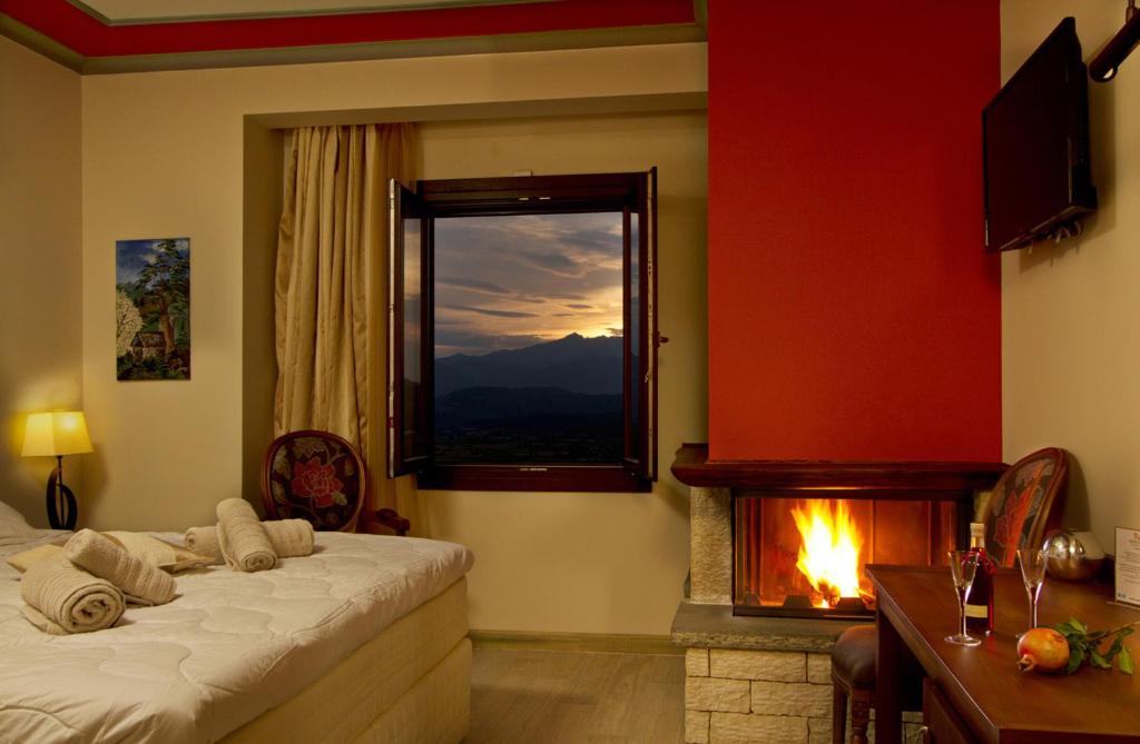 Nespecifikovaný výhled na hory nebo výhled na hory při pohledu z hotelu