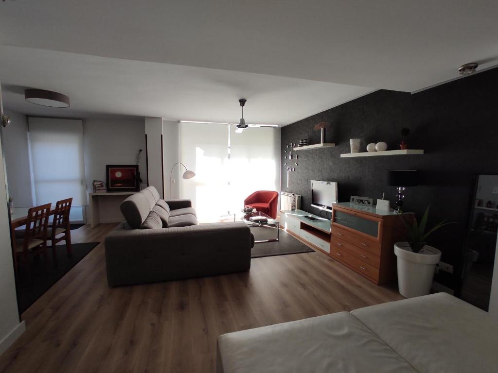 Chalet en Cabezón VUT 47-208 - Casa De Tres Dormitorios
