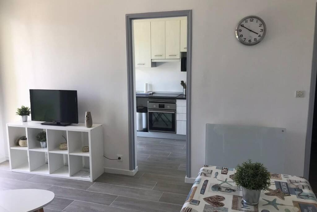 Kuchyň nebo kuchyňský kout v ubytování Labenne Ocean - joli appt avec terrasse -T2 300m plage