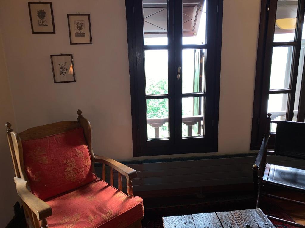 Posezení v ubytování Palio Eleotrivio Guesthouse