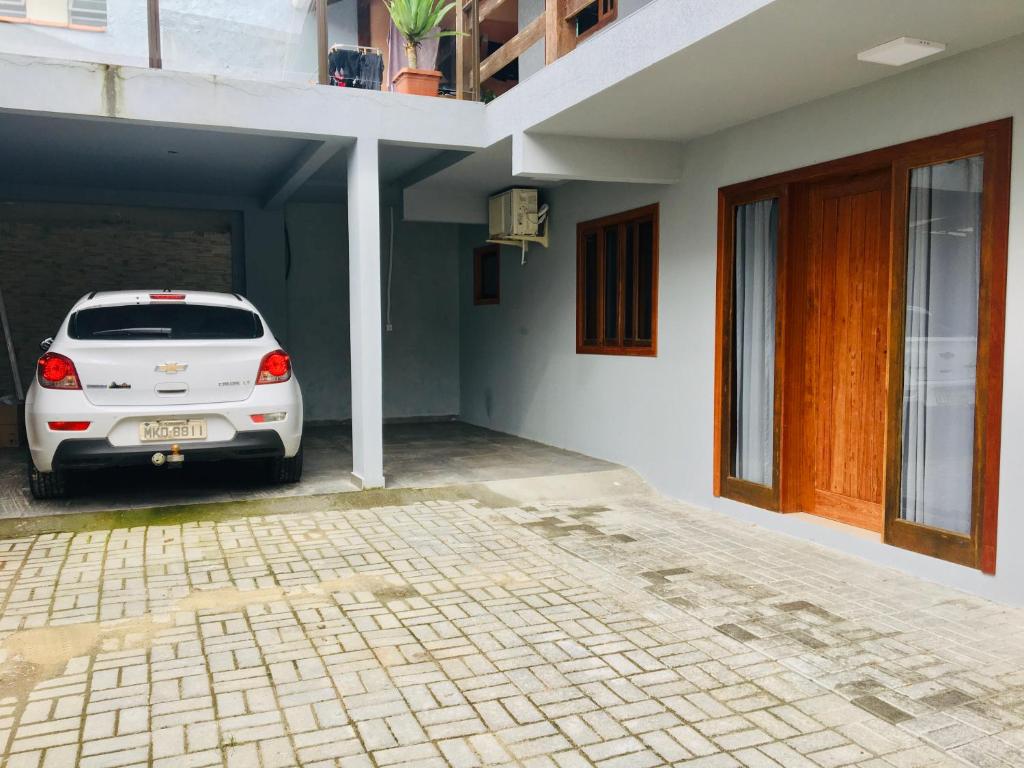  Casa aconchegante a 50m da praia!