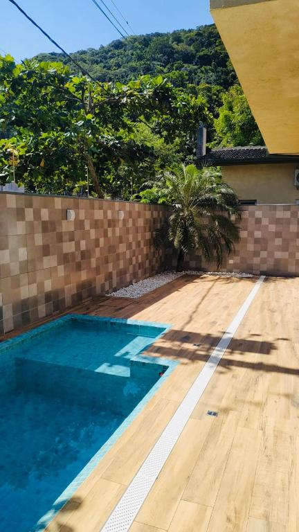  Casa de alto padrão em Juquehy com piscina aquecida