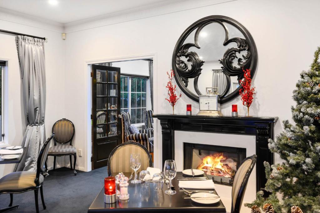 Black Swan Lakeside Boutique Hotel - Resim 14