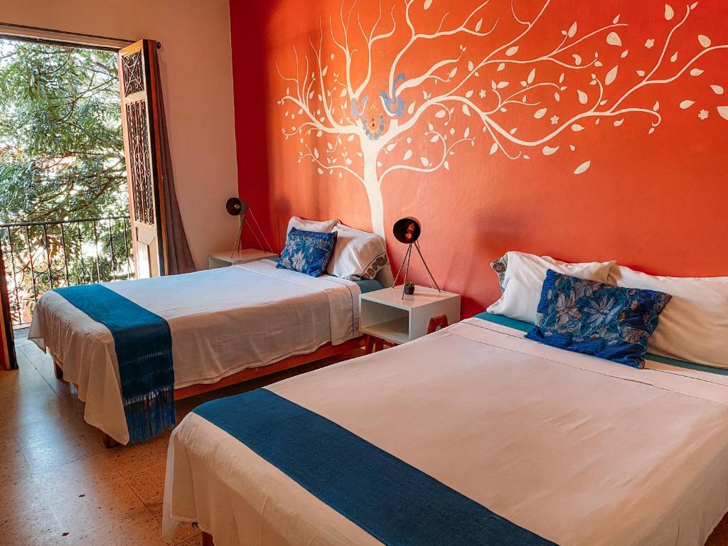 Azul Cielo Hostel - Deluxe Double Room With Two Double Beds