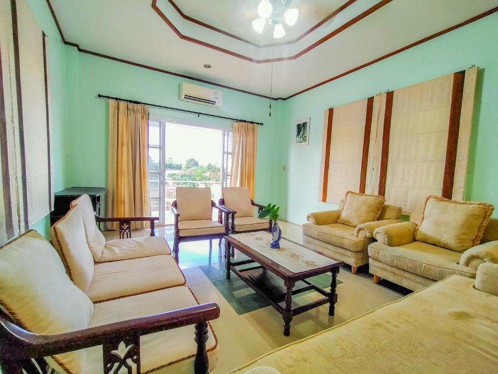 Ozone Chomdao Resort - Triple Room With Balcony
