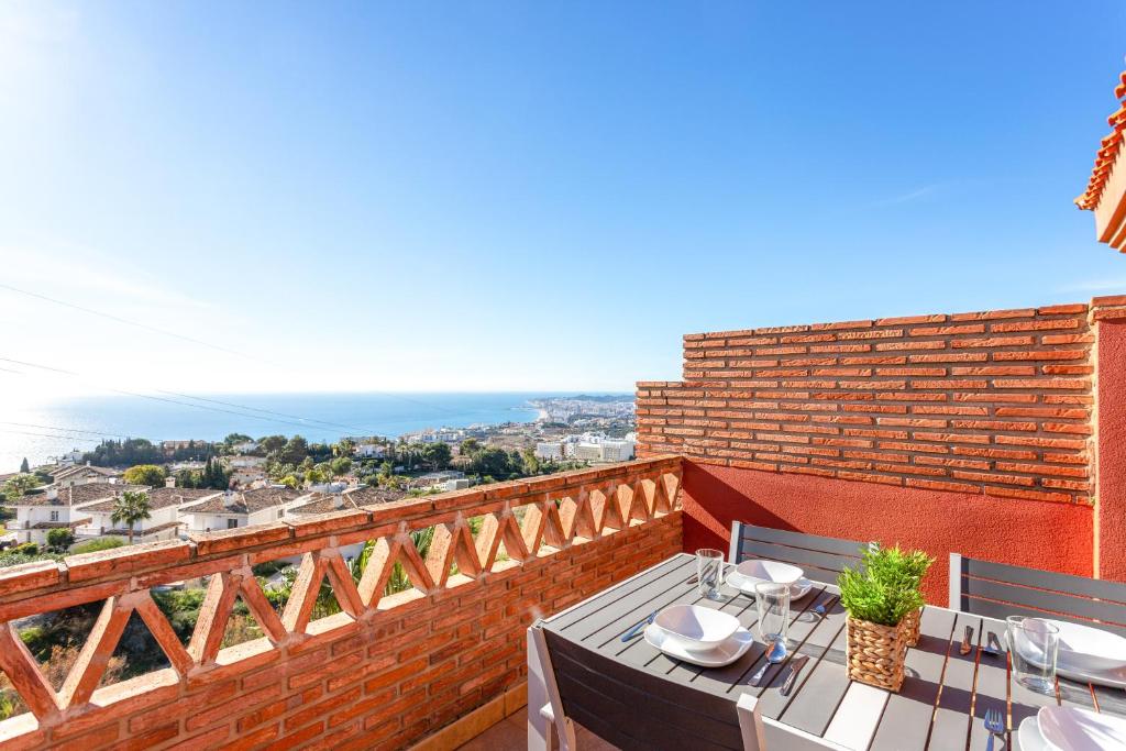 Apartamento Higuerón Rental Duplex Penthouse Y (España ...