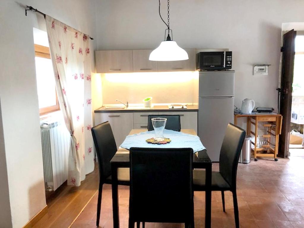 Cozy Apartment in Brancialino 67 m² with Parking